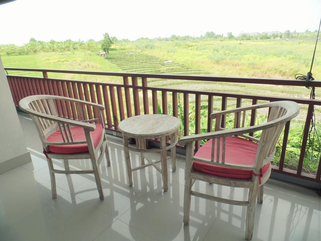 Matra Bali Surf Camp Hotel Canggu Exterior foto